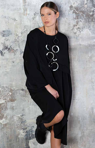 VESTITO BRUNILDE